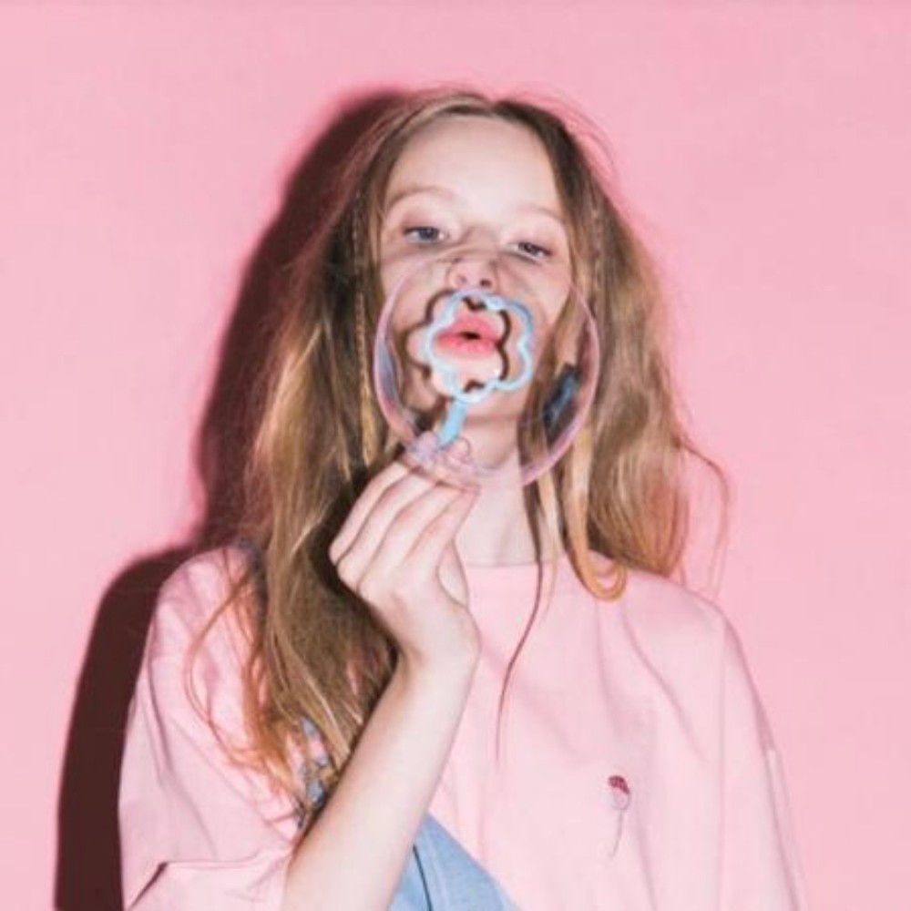 Meet your Posher, Layla